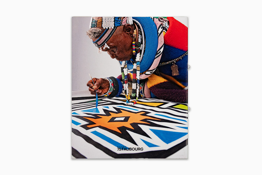 2023-04_esther_mahlangu_the_breath_of_calligraphy-2_back