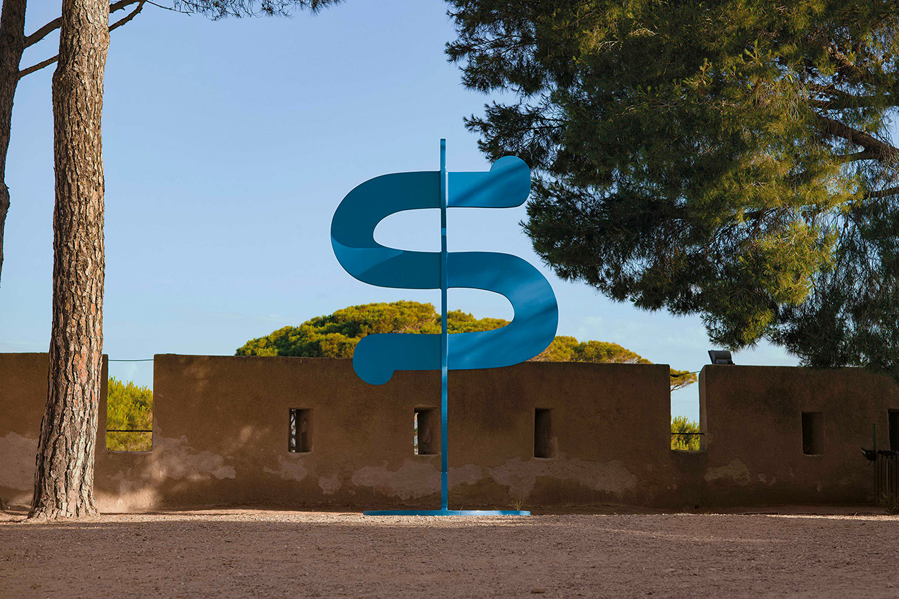 Vue de l’exposition Keith Haring à la Citadelle de Saint-Tropez, Saint-Tropez, France, 2021