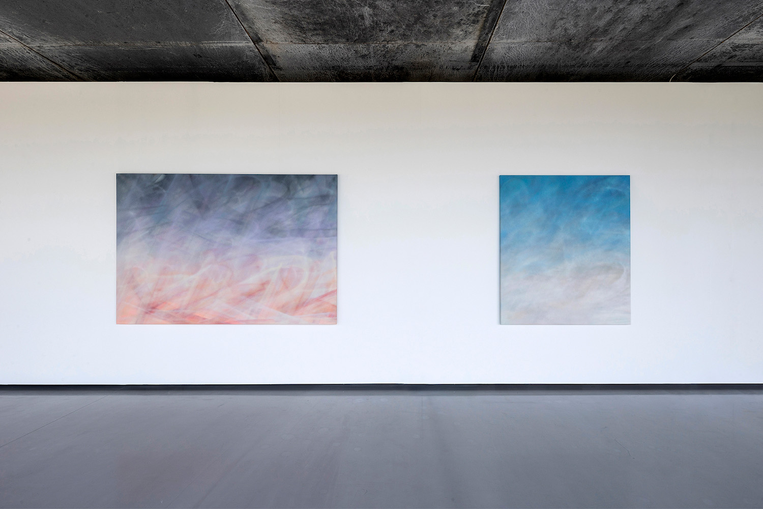 Vue de l’exposition Voyages sur le Motif de l'artiste Renk à la Villa Navarra, Le Muy, France, 2023