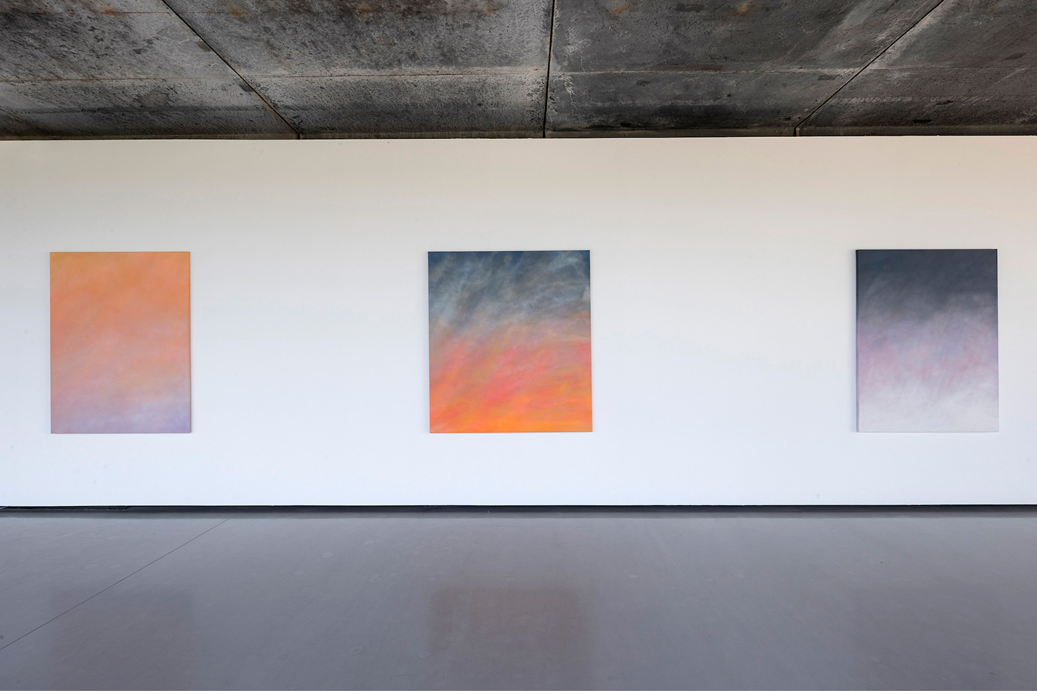 Vue de l’exposition Voyages sur le Motif de l'artiste Renk à la Villa Navarra, Le Muy, France, 2023